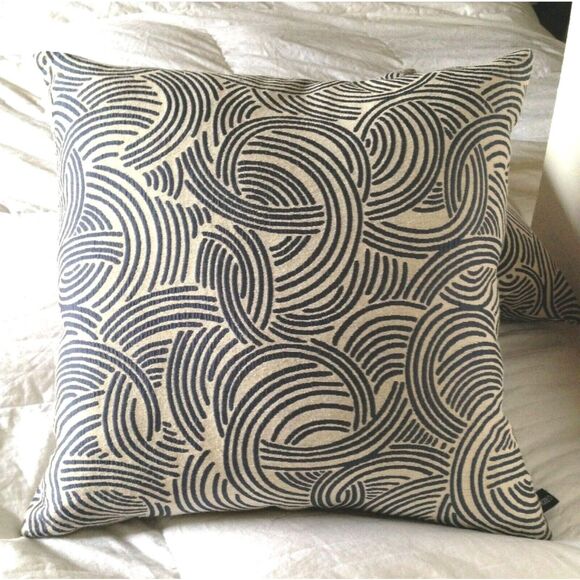 Rodeo Home 20" Navy/Crm Geometric Throw Pillow Covers (2) - Pillows not included - Picture 1 of 11